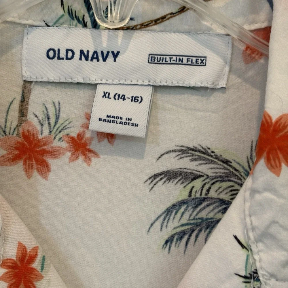 NWOT Boys XLarge 14-16 OLD NAVY Button Down Palm Tree Beach Shirt‎ White Cotton